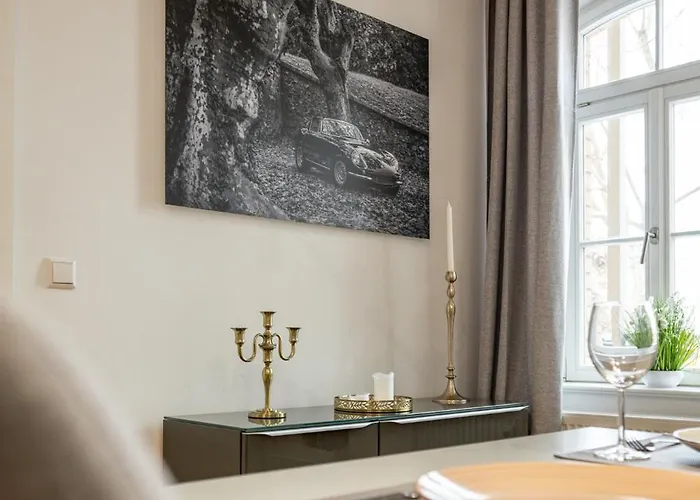 Sweethome - Luxus Pur - Grosse Kueche, Terrasse, Stellplatz, Wifi *